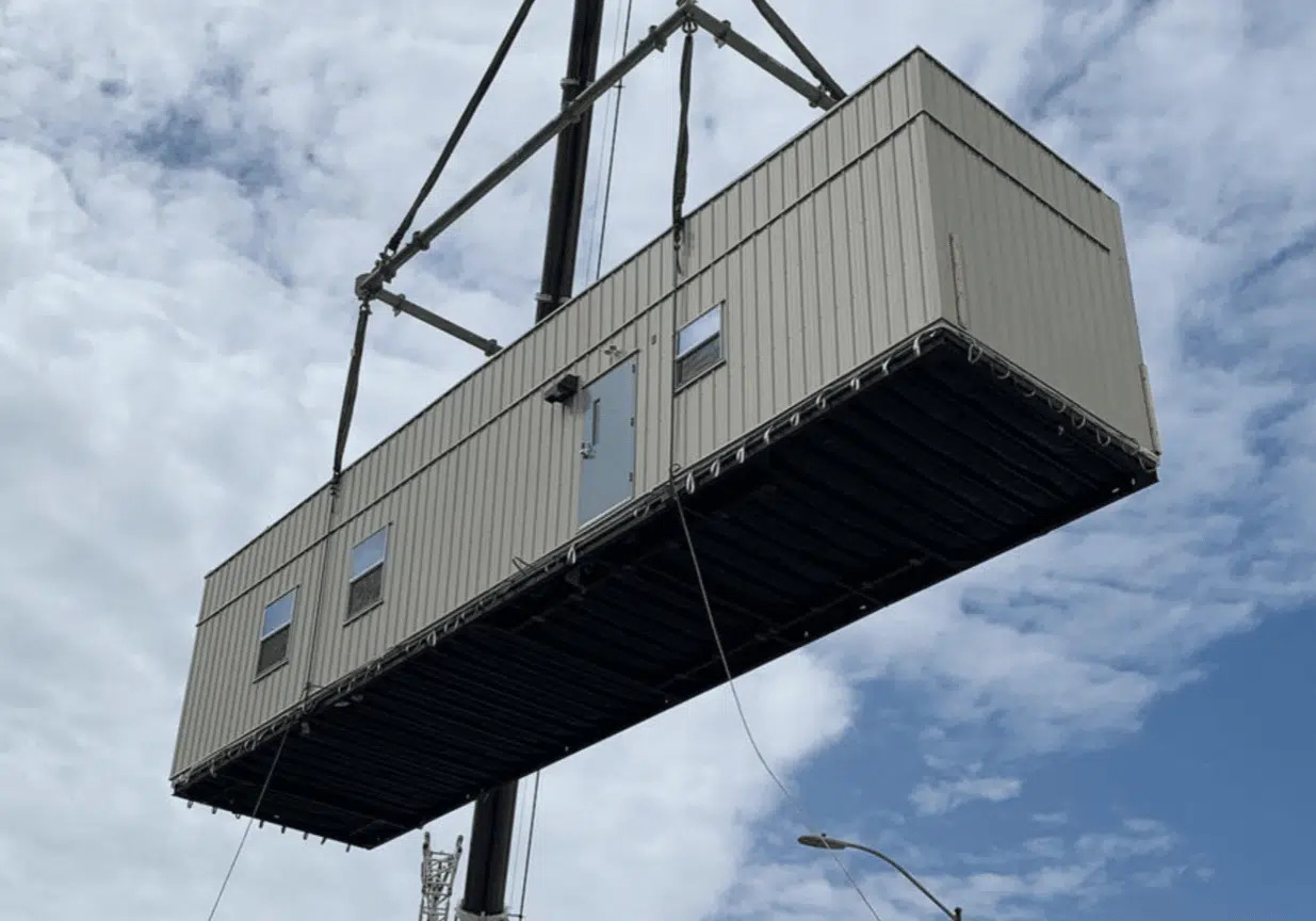 Modular-Buildings-Delivery